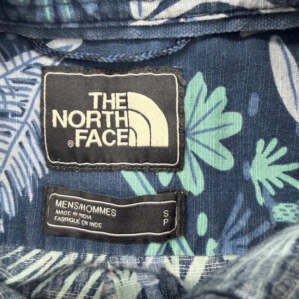 The North Face Mens Small Short Sleeve Botanical Leaf Print Cotton Button Shirt